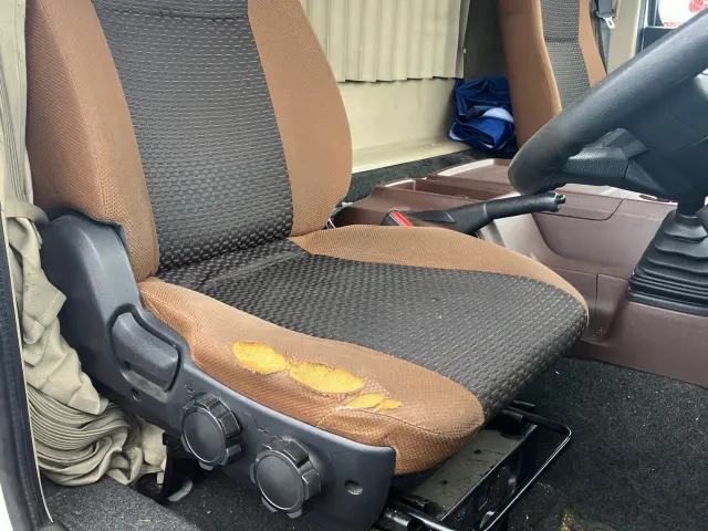 日野 レンジャー 2KG-FC2ABG(2WD)の写真16