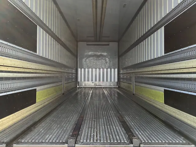 三菱 スーパーグレート 2PG-FS74HZ(8x4)の写真8