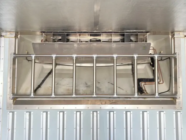 日野 プロフィア QPG-FW1EXEJ(8x4)の写真10