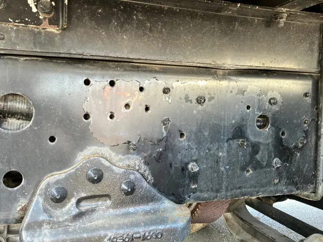 日野 プロフィア QPG-FW1EXEJ(8x4)の写真11