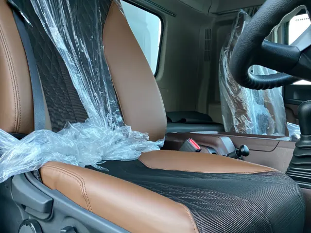 日野 レンジャー 2KG-FE2ACG(2WD)の写真19