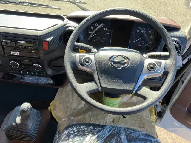 日野 レンジャー 2KG-FE2ACG(2WD)の写真21