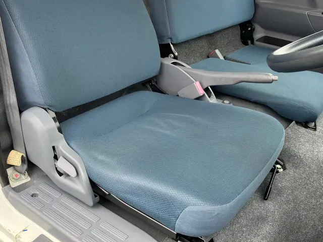 三菱 キャンター TKG-FEA50(2WD)の写真16