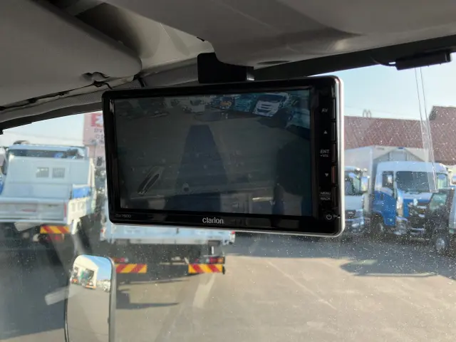 いすゞ エルフ TRG-NLR85AN(2WD)の写真20