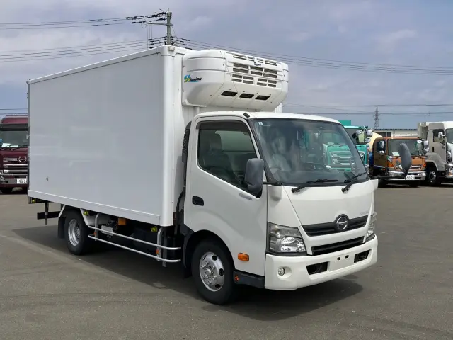 日野 デュトロ TKG-XZU710M(2WD)の写真2