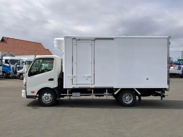 日野 デュトロ TKG-XZU710M(2WD)の写真5