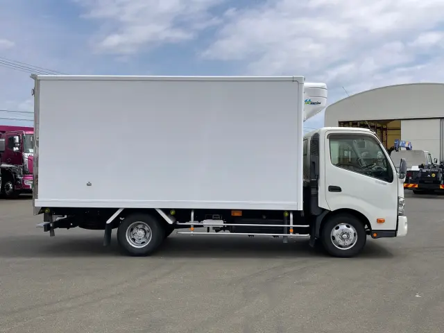 日野 デュトロ TKG-XZU710M(2WD)の写真6