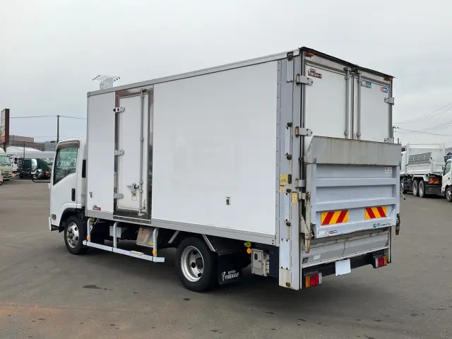 いすゞ エルフ TKG-NPR85AN(2WD)の写真4