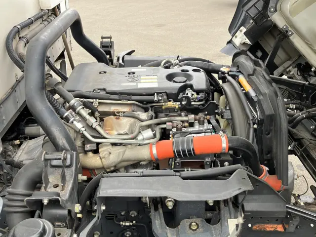 いすゞ エルフ TKG-NPR85AN(2WD)の写真18