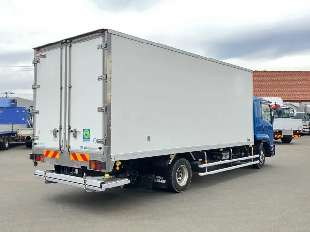 いすゞ フォワード TKG-FRR90S2(2WD)の写真3