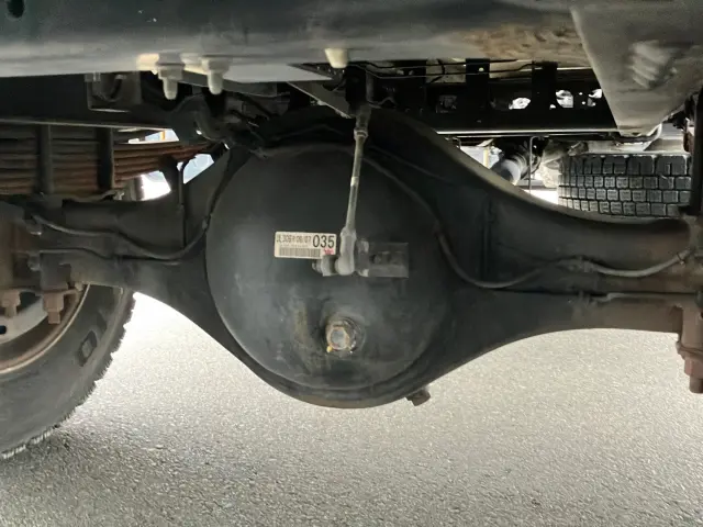 いすゞ フォワード TKG-FRR90S2(2WD)の写真16