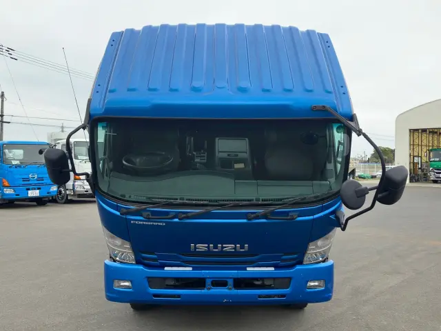 いすゞ フォワード TKG-FRR90S2(2WD)の写真24