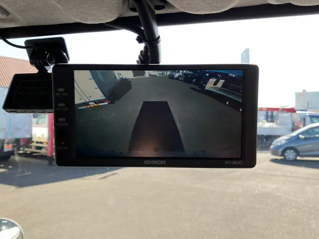 三菱 キャンター 2PG-FEAV0(2WD)の写真20