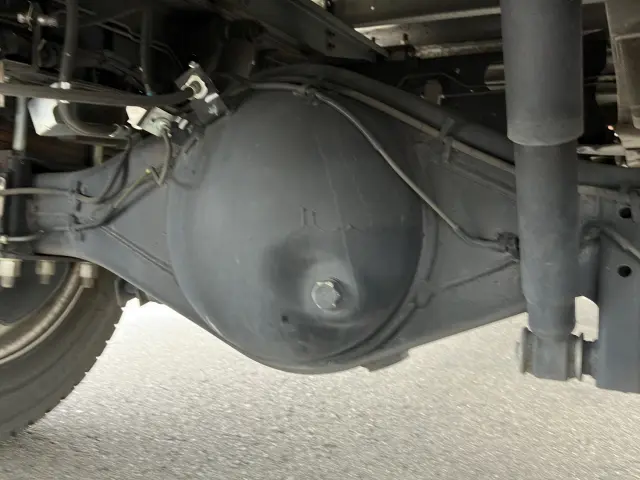 いすゞ エルフ 2RG-NPR88AN(2WD)の写真13