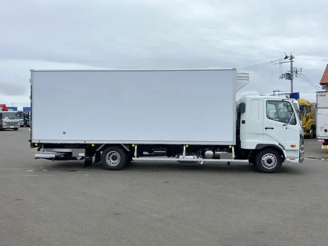 三菱 ファイター 2KG-FK65F(2WD)の写真6