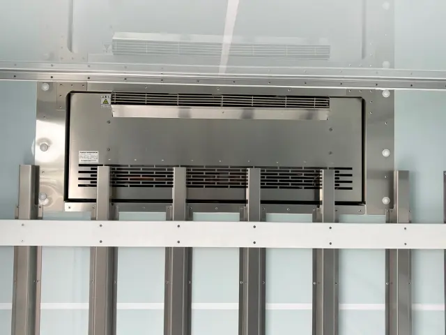 三菱 ファイター 2KG-FK65F(2WD)の写真10