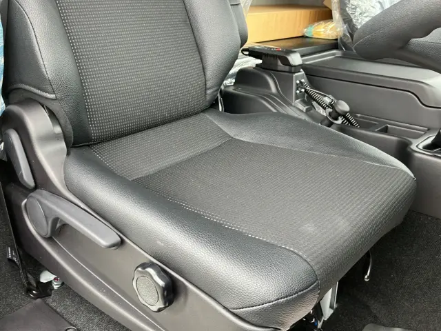 三菱 ファイター 2KG-FK65F(2WD)の写真19