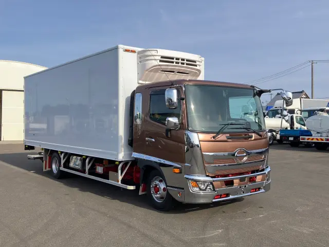 日野 レンジャー 2KG-FD2ABG(2WD)の写真2