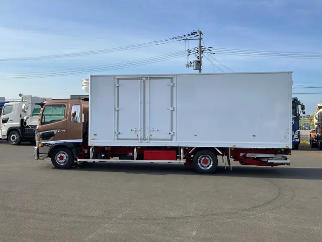 日野 レンジャー 2KG-FD2ABG(2WD)の写真5