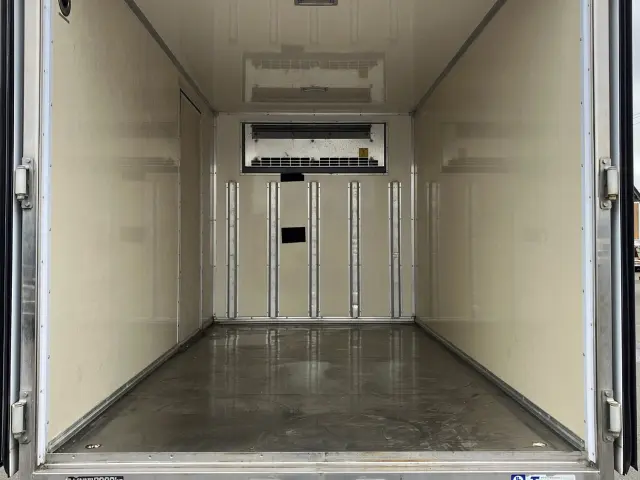 日野 デュトロ TKG-XZU645M(2WD)の写真8