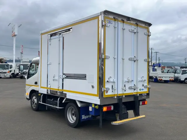 日野 デュトロ 2KG-XZU675M(4WD)の写真4