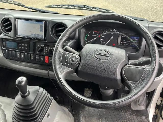 日野 デュトロ 2KG-XZU675M(4WD)の写真18