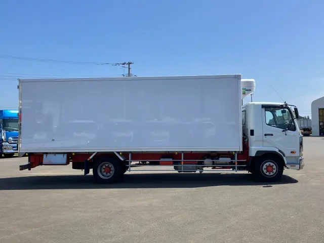 三菱 ファイター 2KG-FK72FY(2WD)の写真6