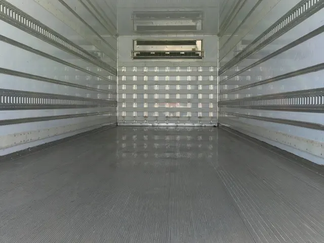 三菱 ファイター 2KG-FK72FY(2WD)の写真8