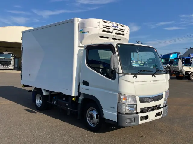 三菱 キャンター TPG-FBA00(2WD)の写真2