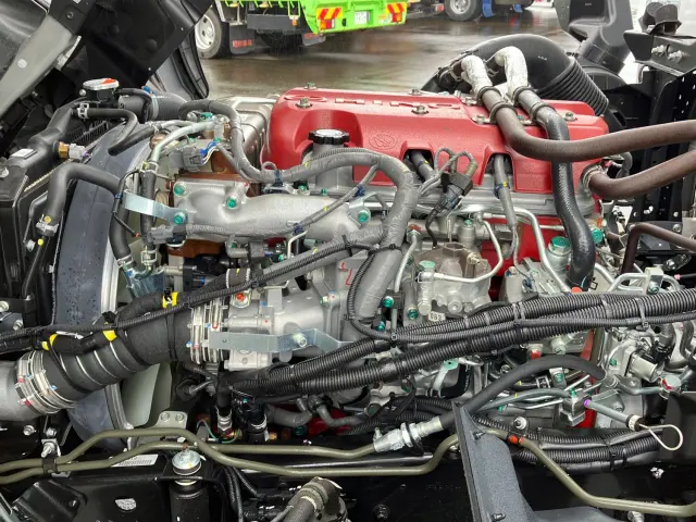 日野 レンジャー 2KG-FE2ACG(2WD)の写真17
