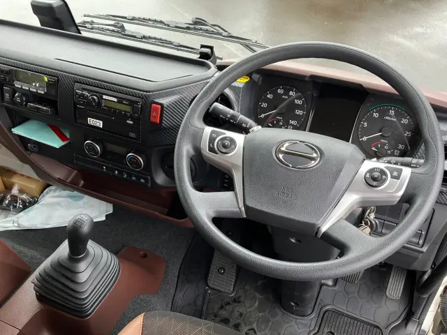 日野 レンジャー 2KG-FE2ACG(2WD)の写真21
