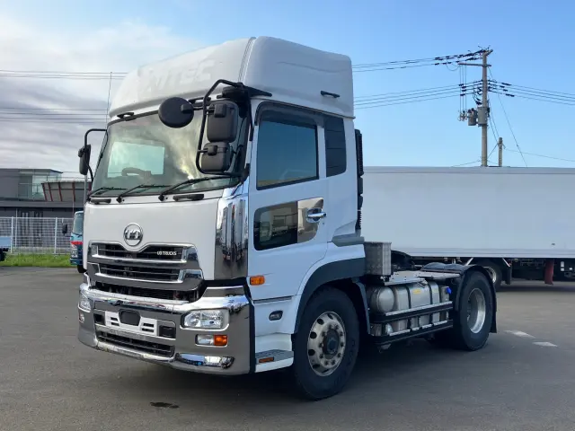 ＵＤ クオン QKG-GK6XAB(2WD)の写真1