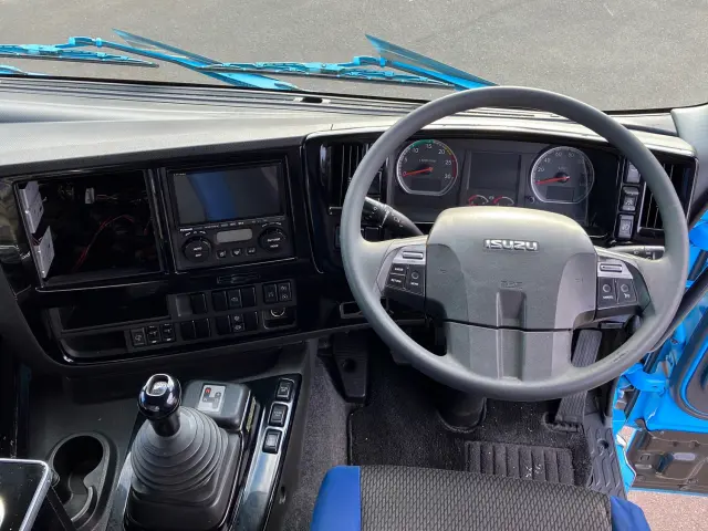 いすゞ ギガ QKG-EXD52BD(2WD)の写真17