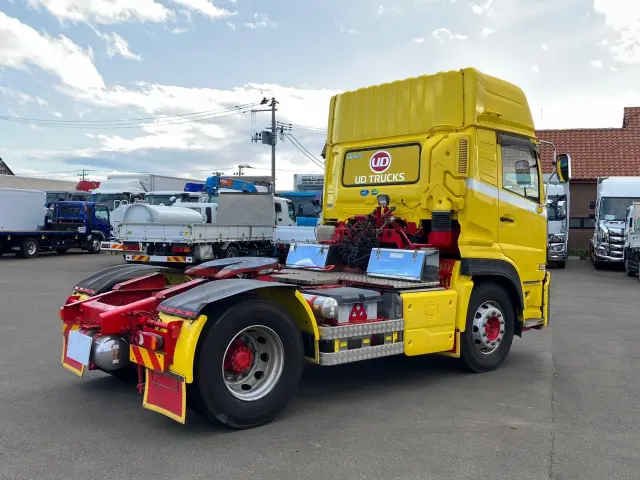 UD クオン 2PG-GK5AAB(2WD)の写真3