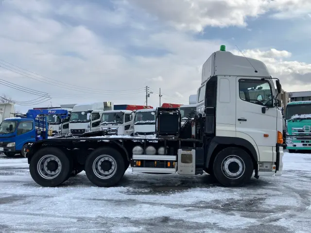 日野 プロフィア QDG-SS1EKDA(6x4)の写真6