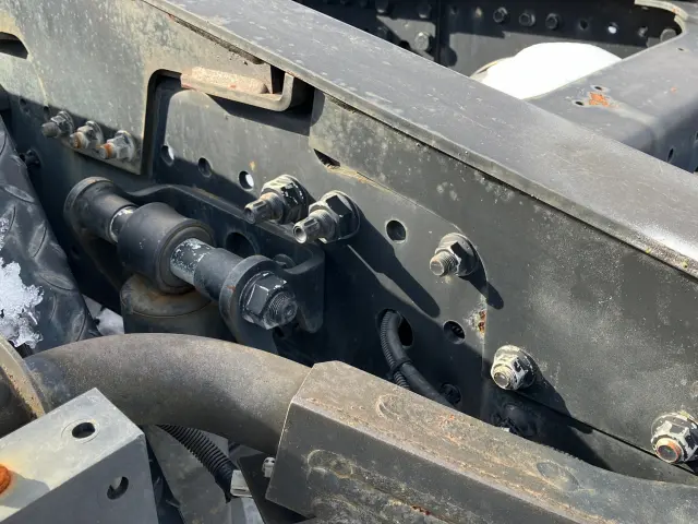 日野 プロフィア QDG-SS1EKDA(6x4)の写真10