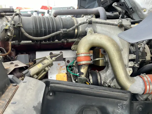 日野 プロフィア QDG-SS1EKDA(6x4)の写真14