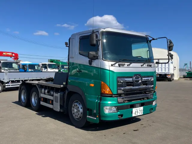 日野 プロフィア QDG-SS1EKDA(6x4)の写真2