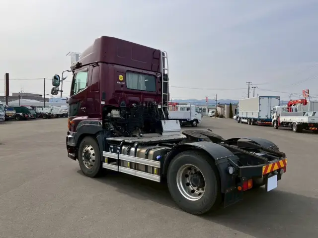 日野 プロフィア QPG-SH1EDDG(2WD)の写真3