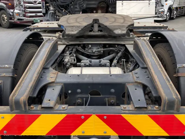 日野 プロフィア QPG-SH1EDDG(2WD)の写真8