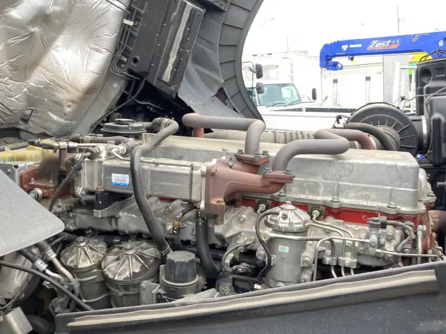 日野 プロフィア QPG-SH1EDDG(2WD)の写真13