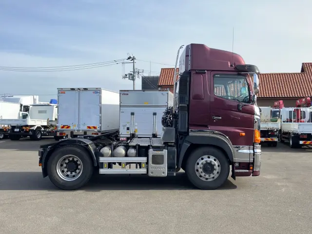 日野 プロフィア QPG-SH1EDDG(2WD)の写真6