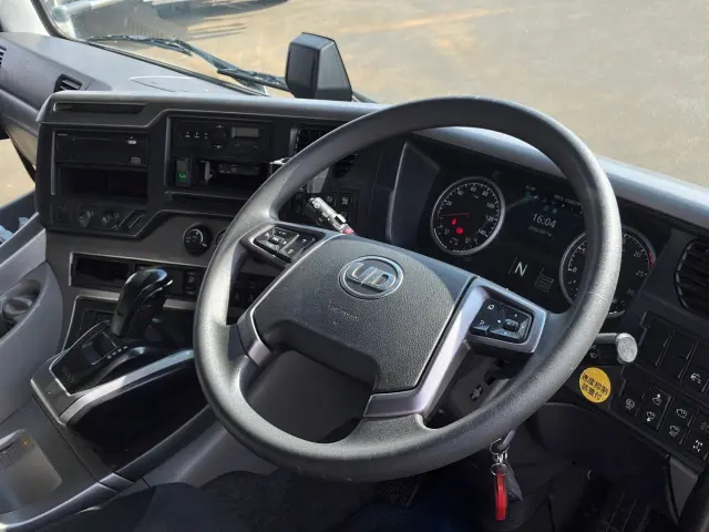 ＵＤ クオン 2PG-GK5AAB(2WD)の写真17