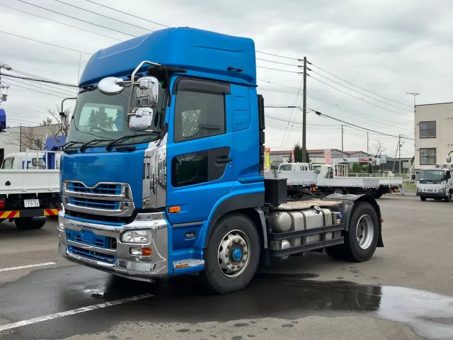 ＵＤ クオン QKG-GK6XAB(2WD)の写真1