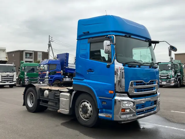 UD クオン QKG-GK6XAB(2WD)の写真2