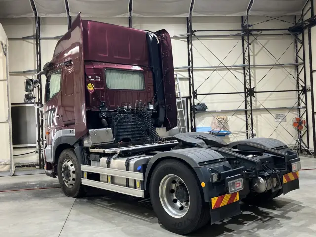 日野 プロフィア 2DG-SH1EDGG(2WD)の写真4
