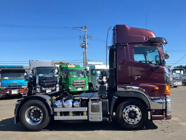 日野 プロフィア QPG-SH1EDDG(2WD)の写真6
