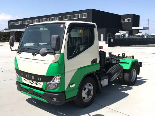 三菱 キャンター 2RG-FBAV0(2WD)の写真1