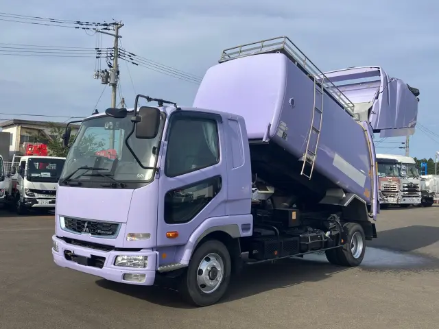 三菱 ファイター 2KG-FK62F(2WD)の写真1