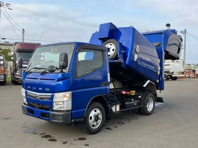 三菱 キャンター TPG-FDA50(4WD)の写真1